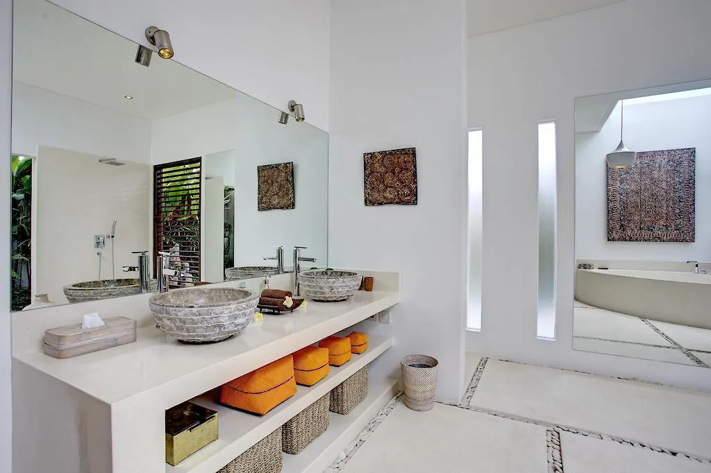 Villa Jonas Seminyak  Seminyak (Bali)